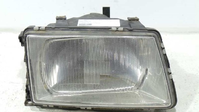 Kupić Reflektor prawy Audi 80  81, 85 w dobrej cenie