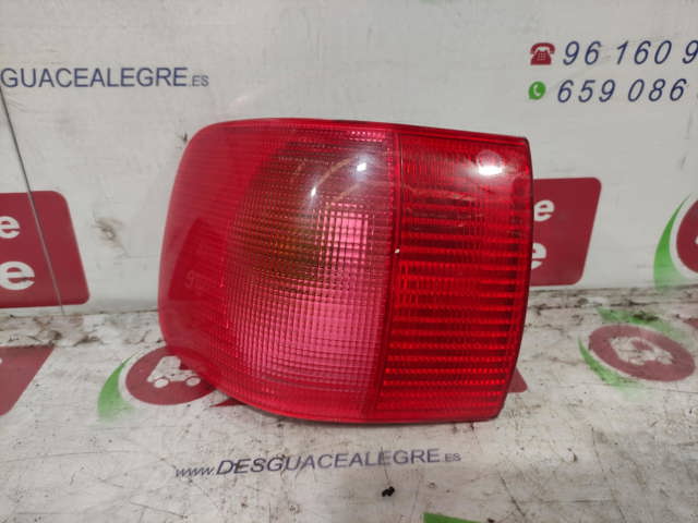 Kupić Lampa zespolona tylna lewa Audi 80  81, 85 w dobrej cenie