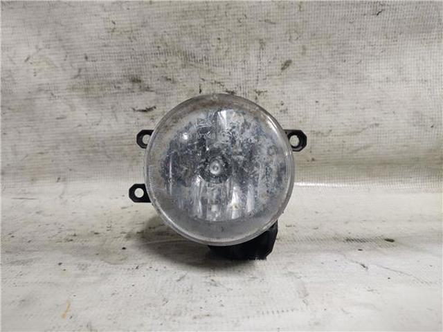 Lampa przeciwmgielna prawa 8121002110 TOYOTA