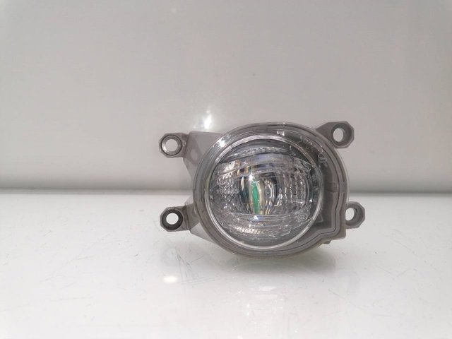 Lampa przeciwmgielna prawa 8121002190 Toyota