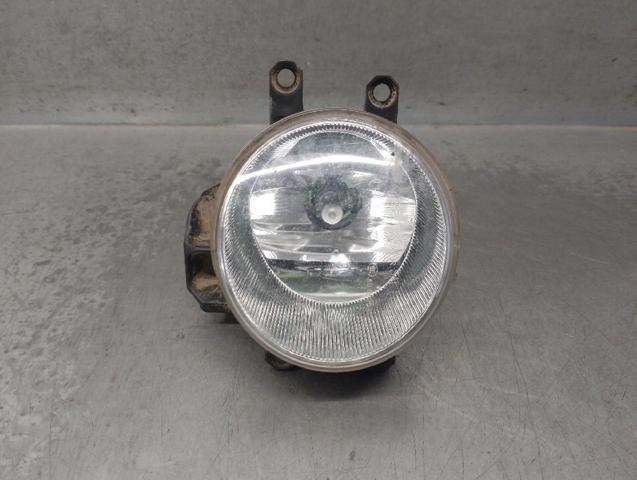 Lampa przeciwmgielna prawa 8121012230 TOYOTA