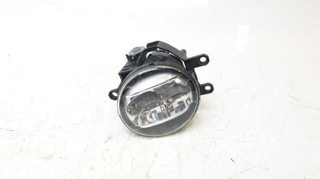 Lampa przeciwmgielna prawa 8121048051 TOYOTA
