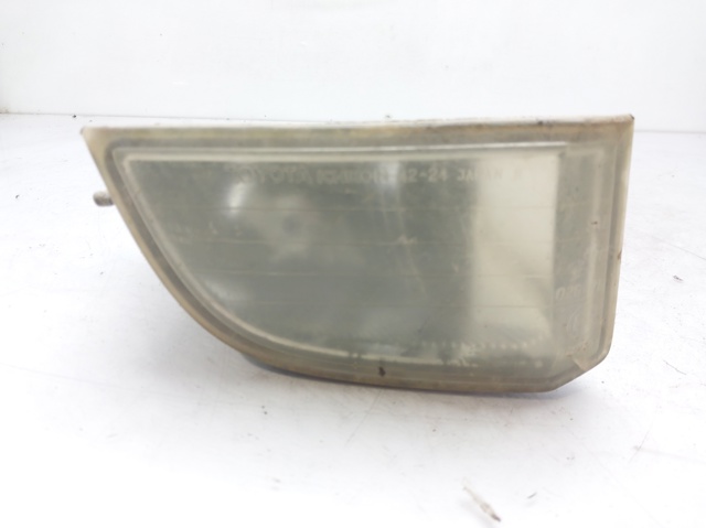 Lampa przeciwmgielna prawa 8121142020 Toyota