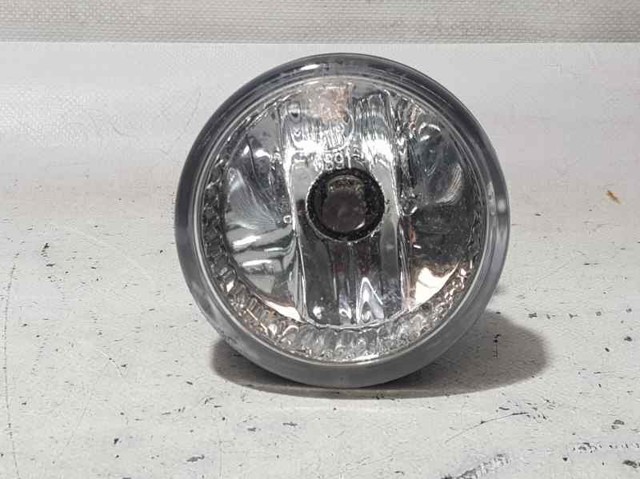 Lampa przeciwmgielna prawa 8121152061 TOYOTA