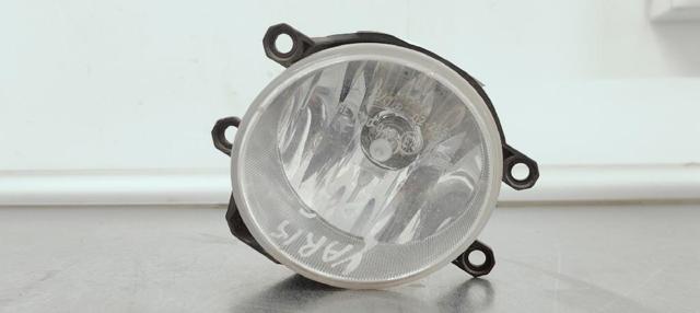Lampa przeciwmgielna lewa 8122002110 TOYOTA