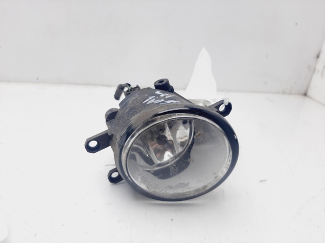 Lampa przeciwmgielna lewa 8122012230 TOYOTA