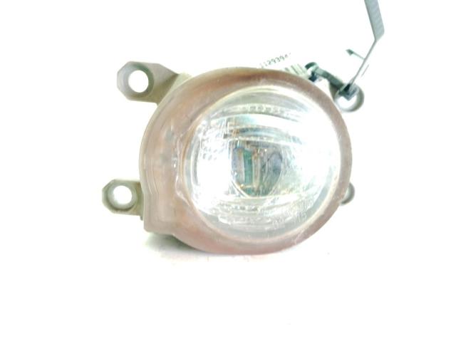 Lampa przeciwmgielna lewa 8122102190 TOYOTA
