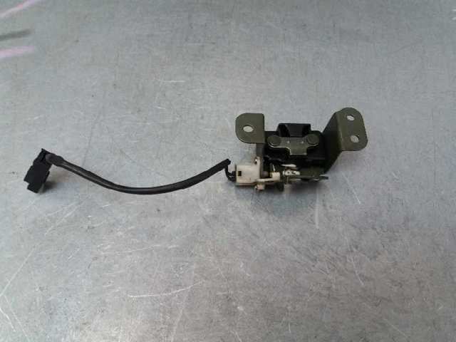 Zamek klapy bagażnika (3/5 drzwi tylnych) 8123026000 HYUNDAI