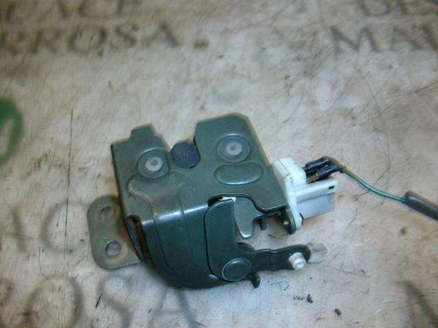 8123026000 Hyundai/Kia