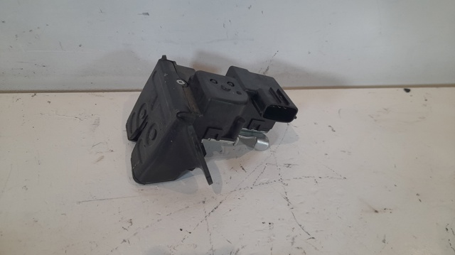 812302S000 Hyundai/Kia