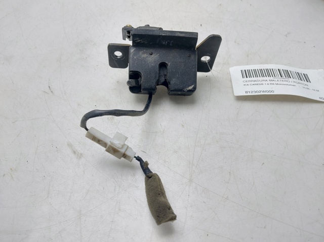 Zamek klapy bagażnika (3/5 drzwi tylnych) 812302W000 HYUNDAI