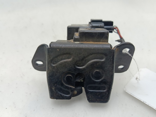 Zamek klapy bagażnika (3/5 drzwi tylnych) 812302W000 HYUNDAI