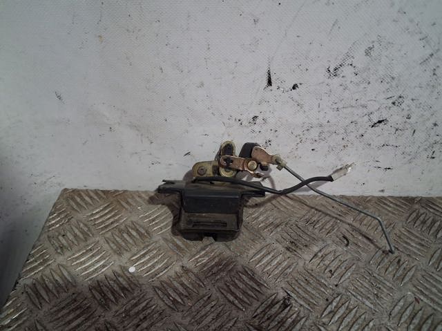 Zamek klapy bagażnika (3/5 drzwi tylnych) 812303E000 HYUNDAI