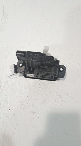 Zamek klapy bagażnika (3/5 drzwi tylnych) KIA Sorento 3 C5, UM