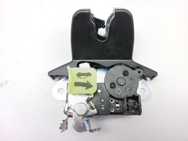 Zamek klapy bagażnika (3/5 drzwi tylnych) Hyundai Elantra 6 AD