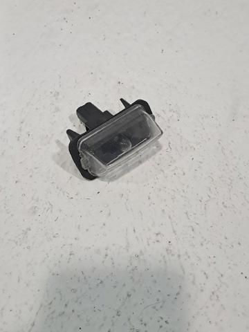 Lampa oświetlenia tylnej tablicy rejestracyjnej 812700D120 TOYOTA