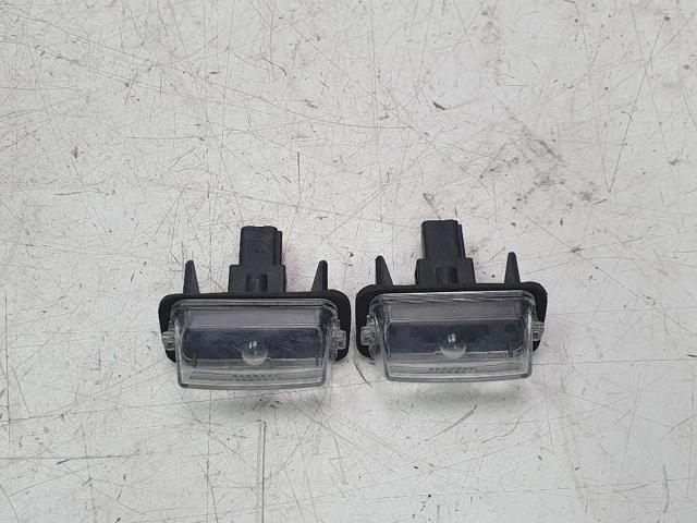 Lampa oświetlenia tylnej tablicy rejestracyjnej 812700D120 TOYOTA