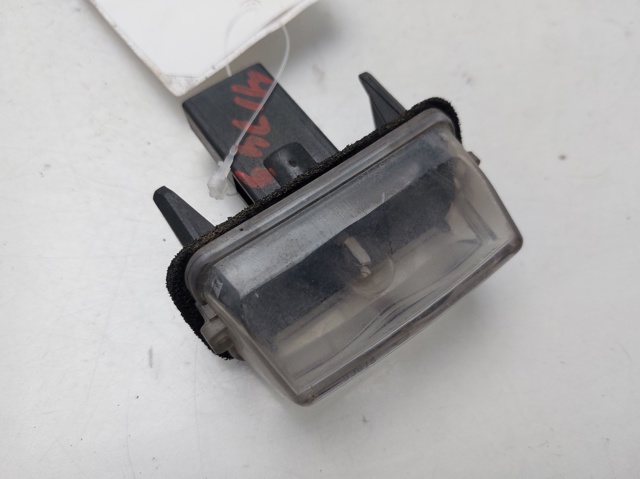 Lampa oświetlenia tylnej tablicy rejestracyjnej do Toyota Auris E15
