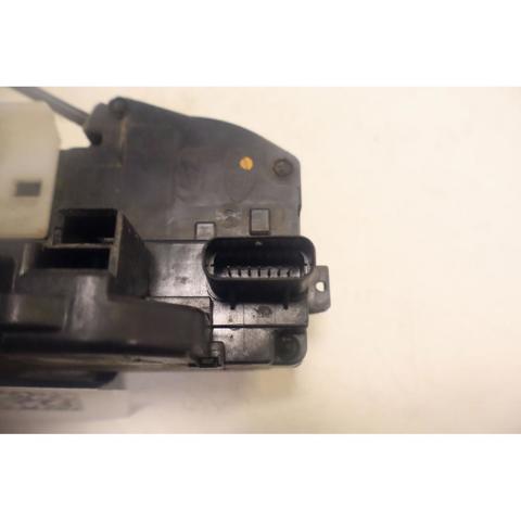 Zamek drzwi przednich lewych KIA Ceed ED