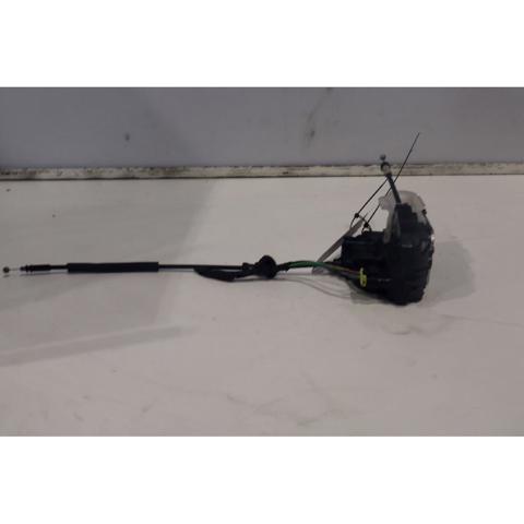 Zamek drzwi przednich lewych KIA Ceed ED