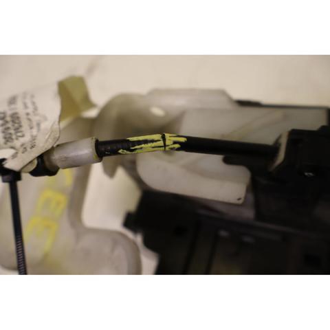 Zamek drzwi przednich lewych KIA Ceed ED