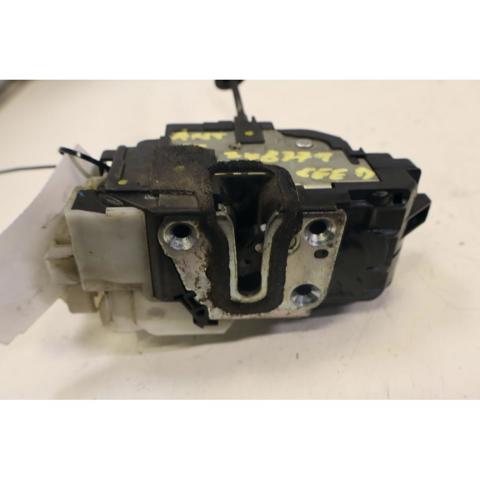 Zamek drzwi przednich lewych KIA Ceed ED