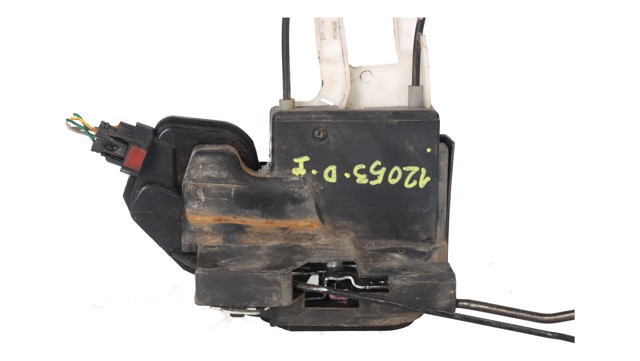 Zamek drzwi przednich lewych 8131026021 HYUNDAI