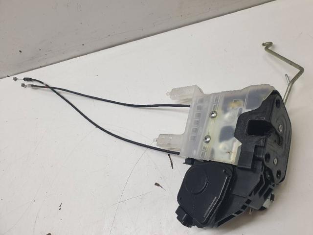 Zamek drzwi przednich lewych 813102E010 HYUNDAI