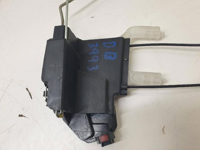 Zamek drzwi przednich lewych 813102E010 HYUNDAI