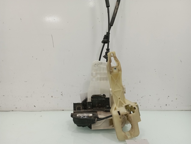 Zamek drzwi przednich lewych 813102L020 HYUNDAI