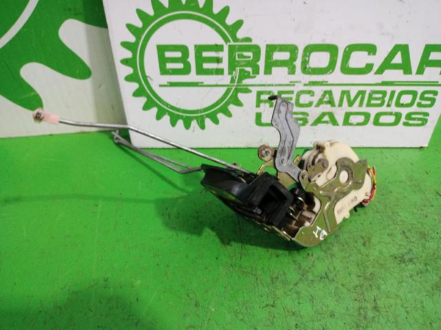 Zamek drzwi przednich lewych 813103E010 HYUNDAI