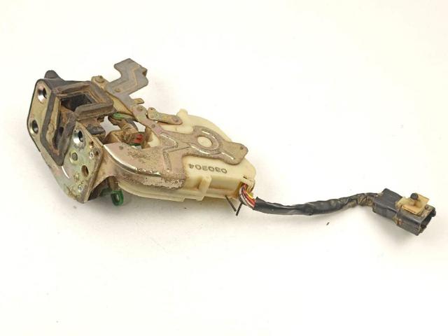 Zamek drzwi przednich lewych 813103E010 HYUNDAI