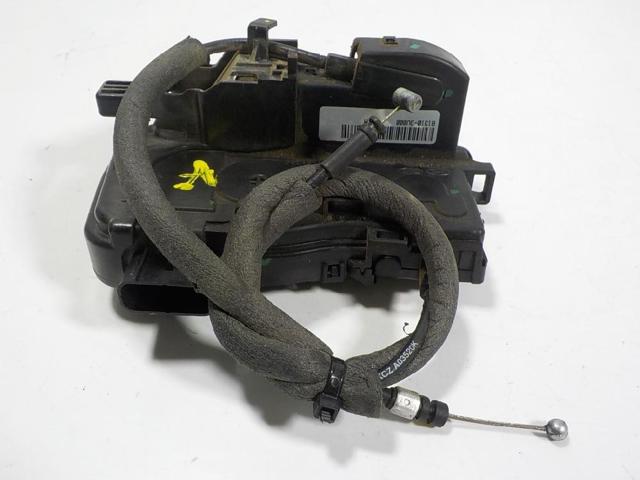 Zamek drzwi przednich lewych 813103U000 HYUNDAI