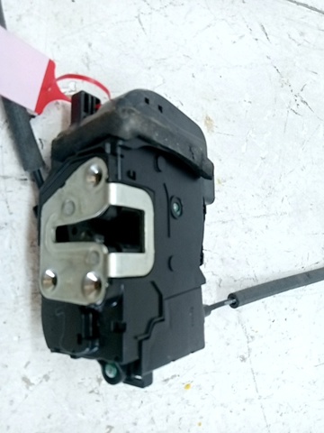 Zamek drzwi przednich lewych 813103U000 HYUNDAI