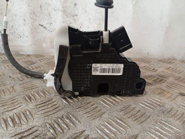 Zamek drzwi przednich lewych 81310A4010 HYUNDAI