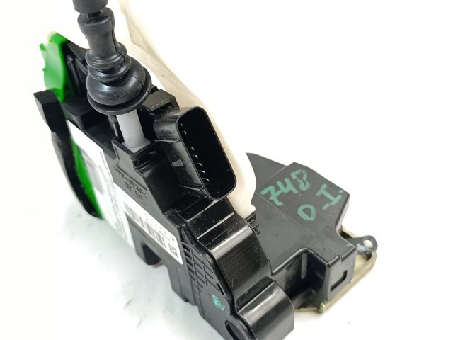 Zamek drzwi przednich lewych 81310A4010 HYUNDAI