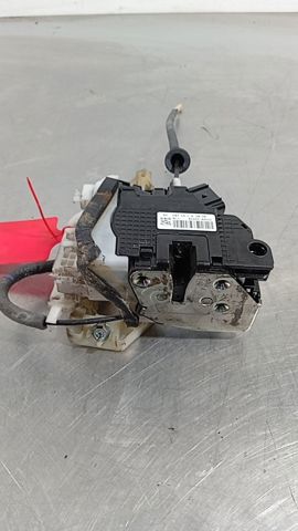 Zamek drzwi przednich lewych 81310A4010 HYUNDAI