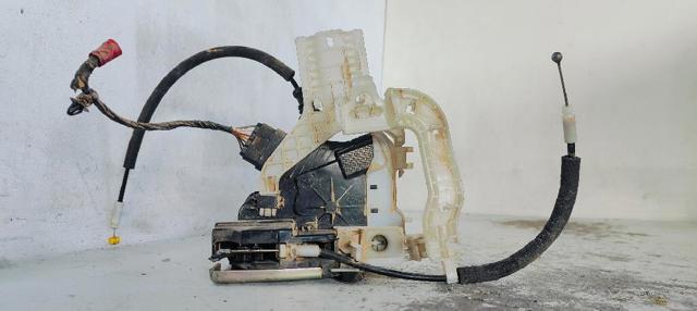 Zamek drzwi przednich lewych 81310A4010 HYUNDAI