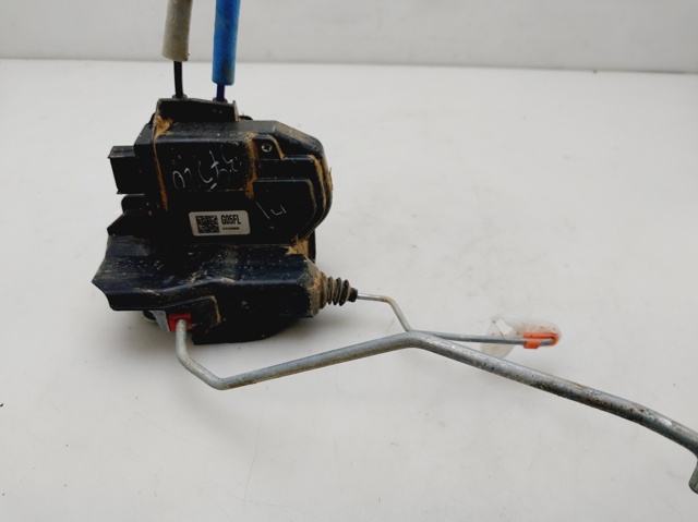 Zamek drzwi przednich lewych 81310G6050 HYUNDAI