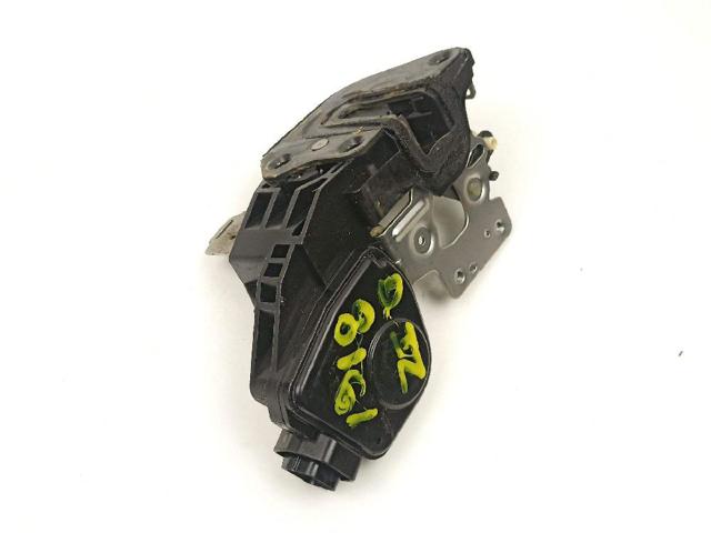 Zamek drzwi przednich lewych 813111F010 HYUNDAI