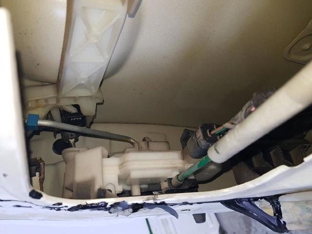 Zamek drzwi przednich lewych 813111W030 HYUNDAI