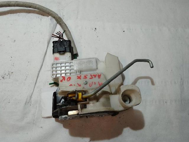 Zamek drzwi przednich lewych KIA Rio 3 UB