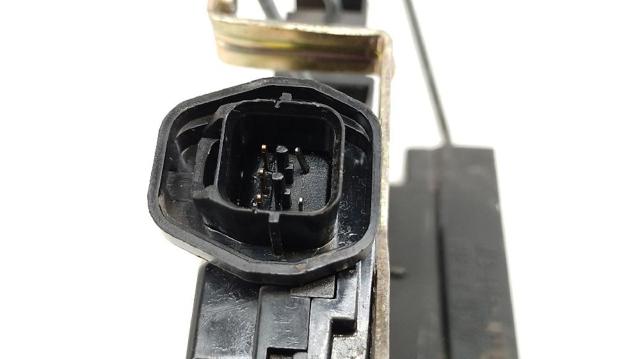 Zamek drzwi przednich prawych Hyundai Accent 3 MC