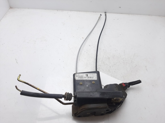 Zamek drzwi przednich prawych 813201F010 HYUNDAI