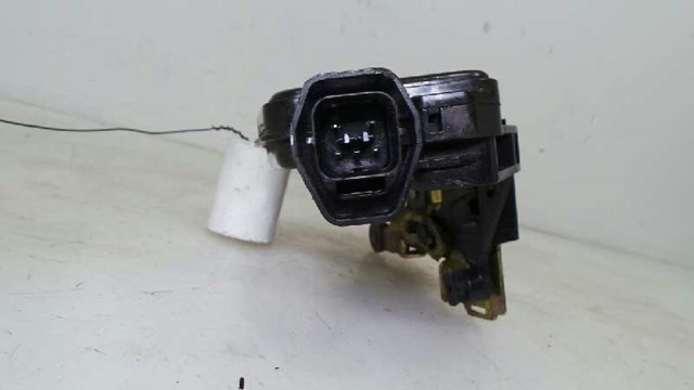 Zamek drzwi przednich prawych Hyundai Santa Fe 1 SM