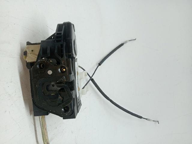 Zamek drzwi przednich prawych Hyundai Santa Fe 1 SM