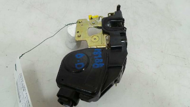 Zamek drzwi przednich prawych Hyundai Santa Fe 1 SM