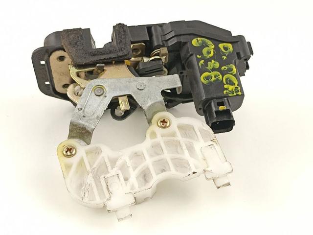 Zamek drzwi przednich prawych KIA Cerato 1 LD