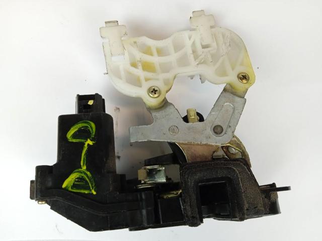 Zamek drzwi przednich prawych KIA Cerato 1 LD