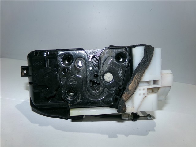 Zamek drzwi przednich prawych 813202L030 HYUNDAI